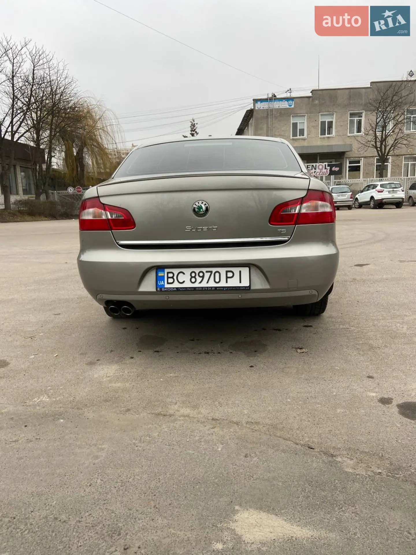 2012 Skoda Superb - мініатюра 4