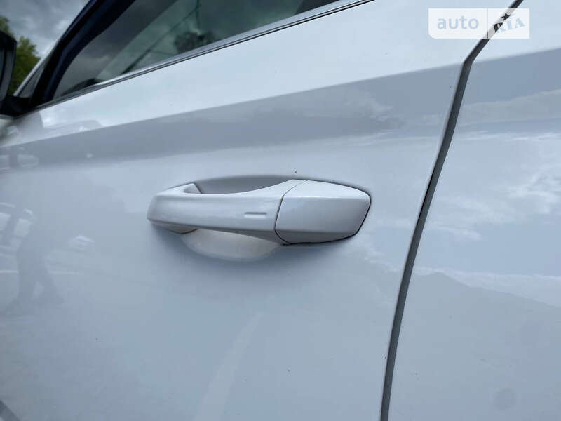 Универсал Skoda Superb 2015 в Сваляве фото 12 Универсал Skoda Superb 2015 в Сваляве