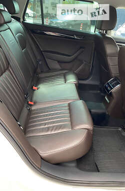 Универсал Skoda Superb 2015 в 