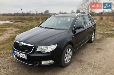 Универсал Skoda Superb 2012 в Калиновке