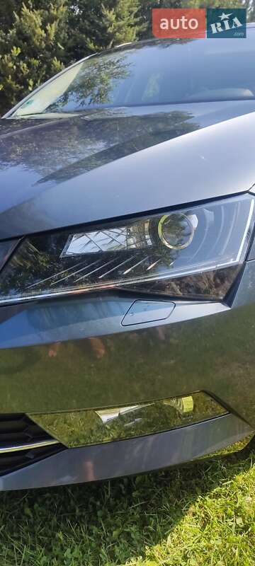 Универсал Skoda Superb 2016 в Львове