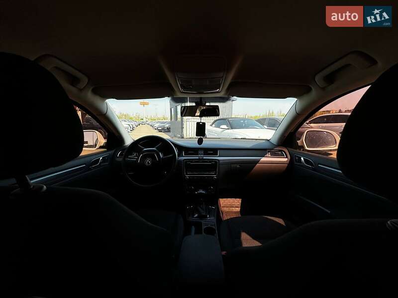 Лифтбек Skoda Superb 2011 в Кривом Роге