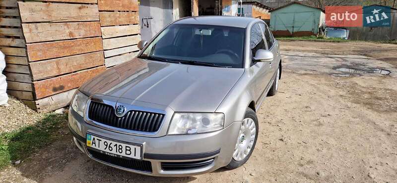 Лифтбек Skoda Superb 2008 в Надворной фото 10 Лифтбек Skoda Superb 2008 в Надворной