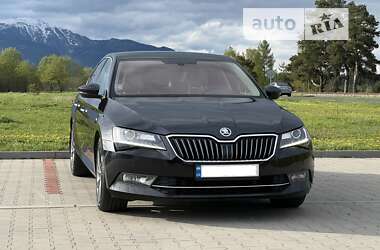 Ліфтбек Skoda Superb 2017 в Ужгороді