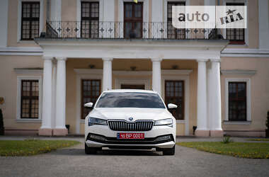 Универсал Skoda Superb 2020 в Кременце