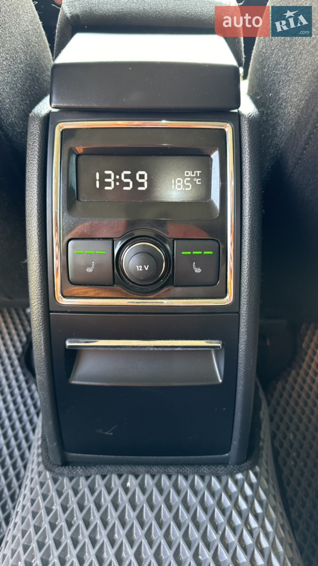 2010 Skoda Superb - мініатюра 5