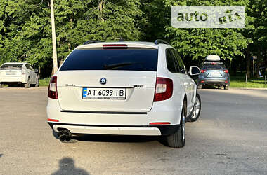 Універсал Skoda Superb 2011 в Коломиї