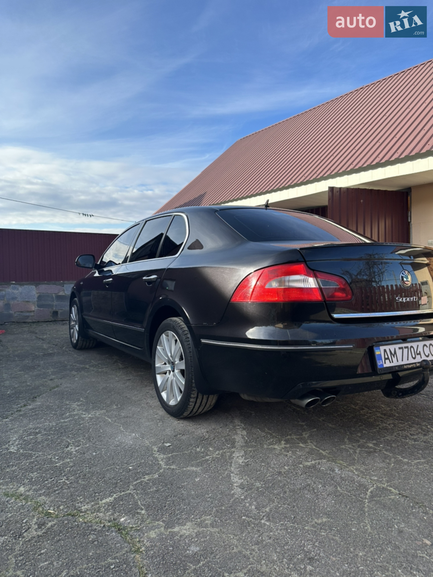2010 Skoda Superb - мініатюра 4