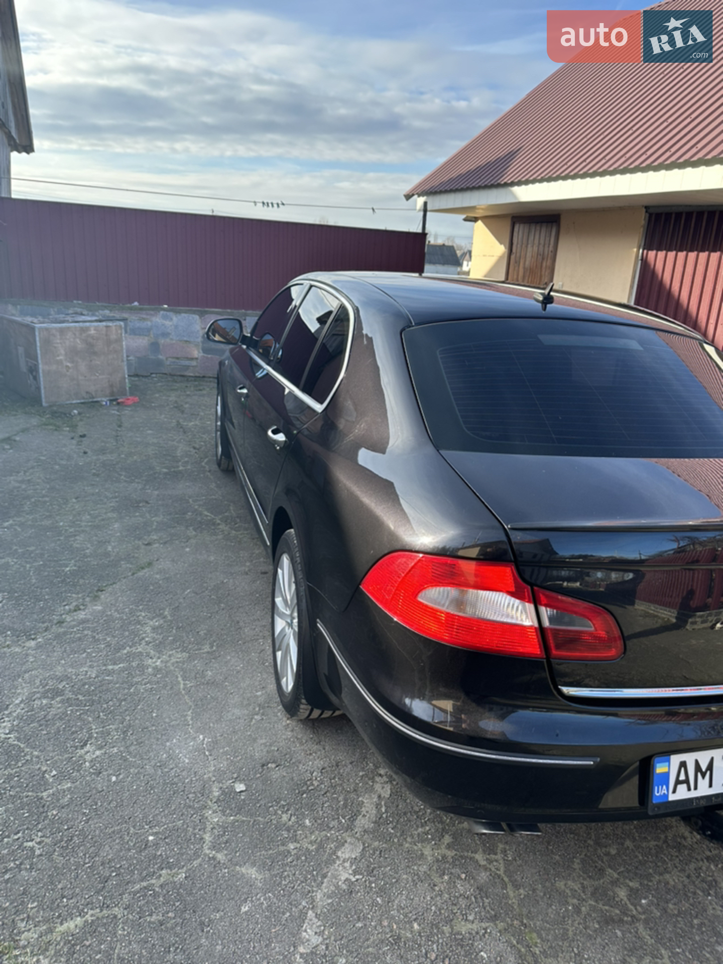 2010 Skoda Superb - мініатюра 6
