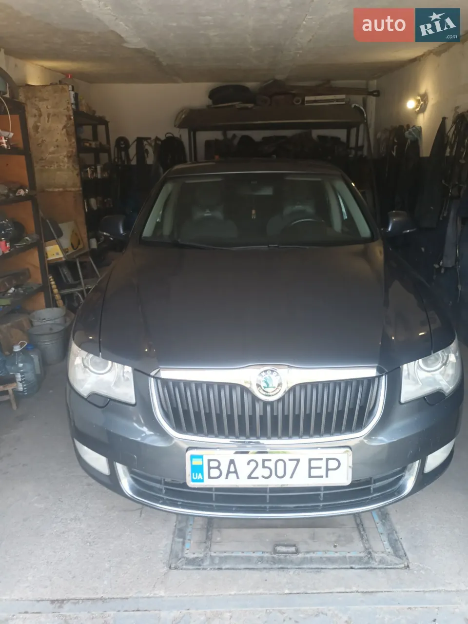 2010 Skoda Superb - мініатюра 17