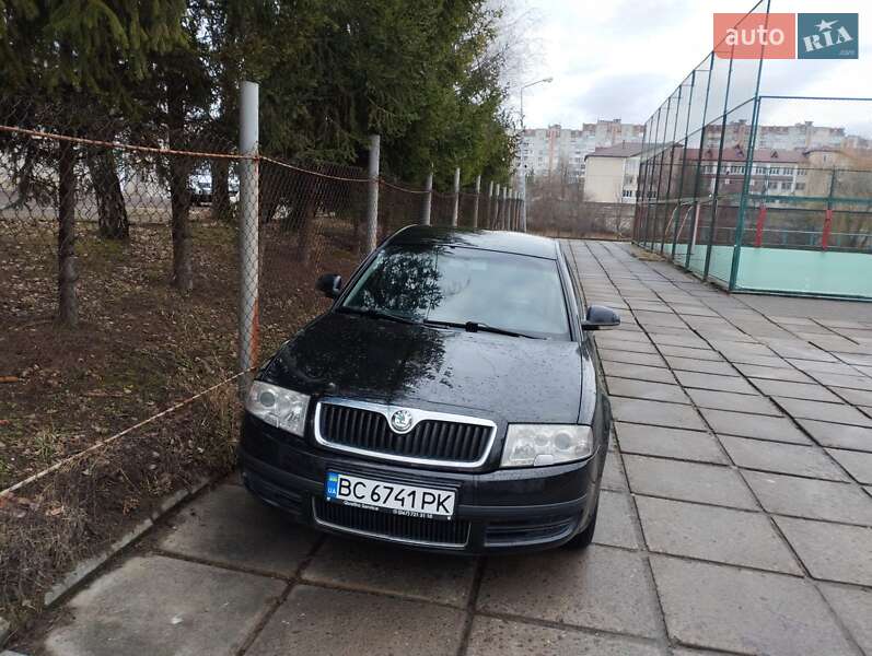 Ліфтбек Skoda Superb 2006 в Львові фото 12 Ліфтбек Skoda Superb 2006 в Львові