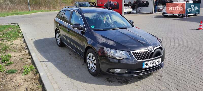 Skoda Superb 2013