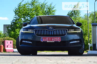 Ліфтбек Skoda Superb 2020 в Дрогобичі