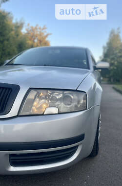 Лифтбек Skoda Superb 2004 в Ровно