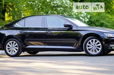 Ліфтбек Skoda Superb 2019 в Дрогобичі