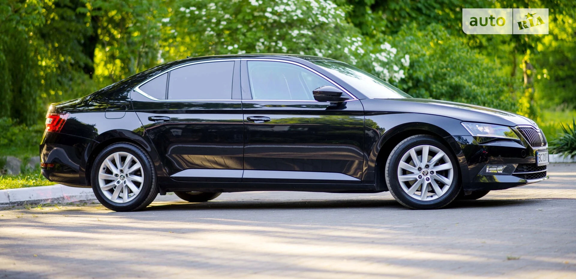 2019 Skoda Superb - мініатюра 5