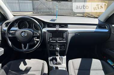 Універсал Skoda Superb 2014 в Луцьку