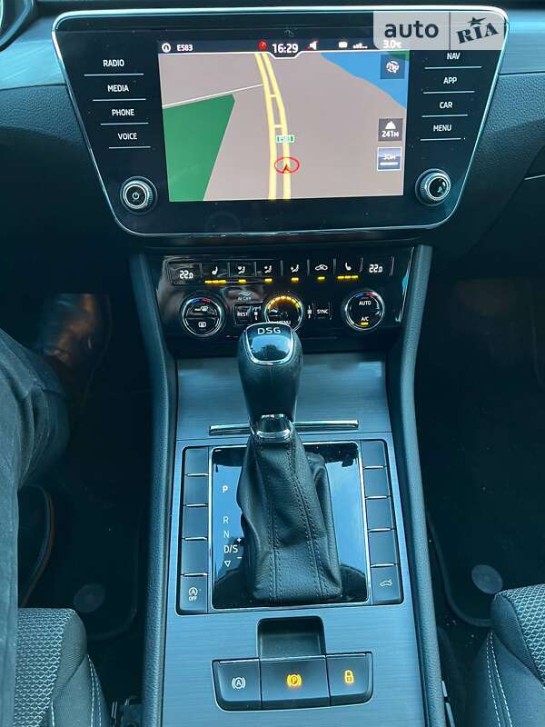 Універсал Skoda Superb 2020 в Вінниці