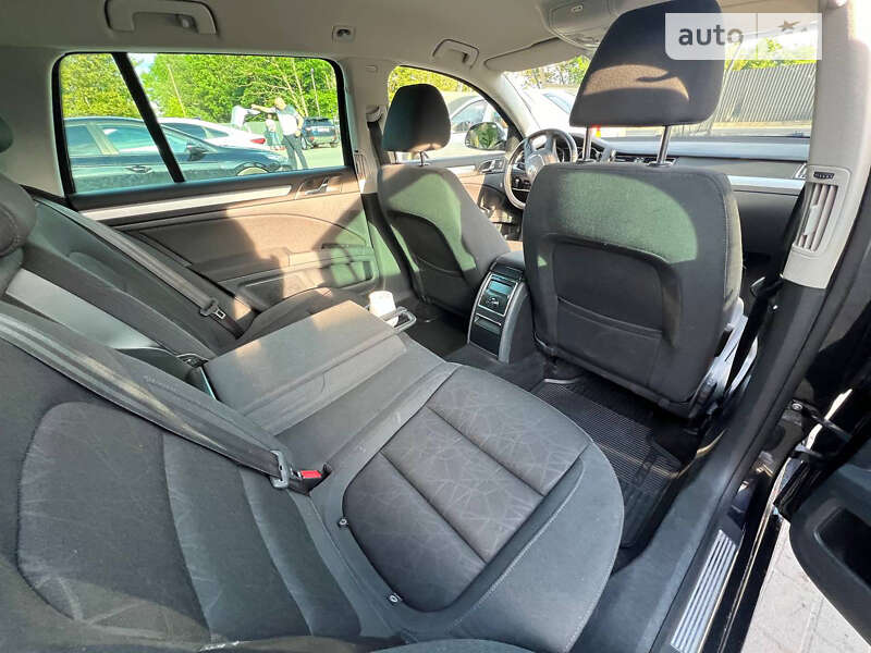 Універсал Skoda Superb 2012 в Тернополі