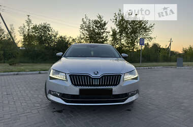 Універсал Skoda Superb 2018 в Ковелі