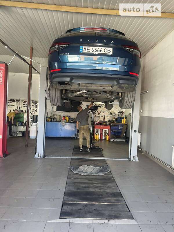 Универсал Skoda Superb 2020 в Днепре