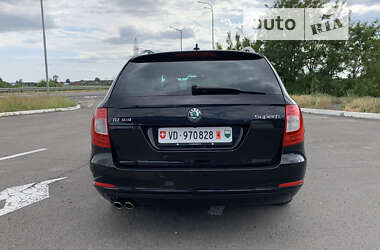 Универсал Skoda Superb 2012 в Радивилове