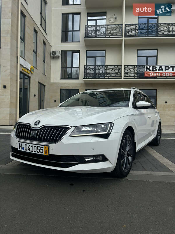 Универсал Skoda Superb 2016 в Мукачево