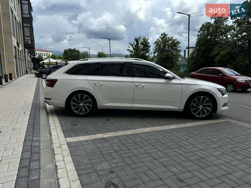 Универсал Skoda Superb 2016 в Мукачево