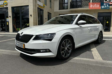 Универсал Skoda Superb 2016 в 