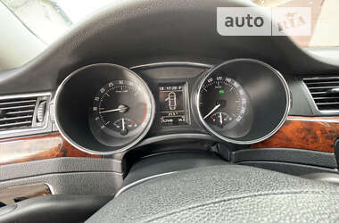 Лифтбек Skoda Superb 2010 в 