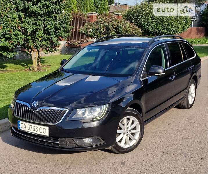 Универсал Skoda Superb 2014 в Умани