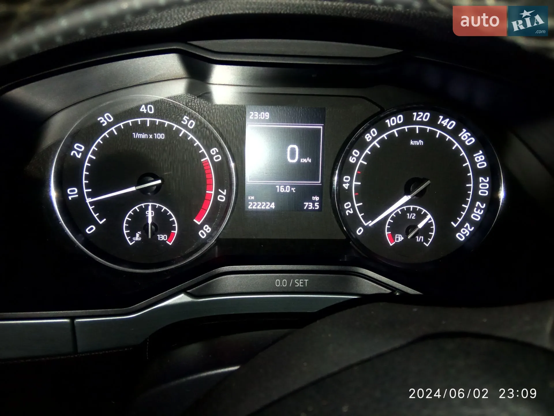 2016 Skoda Superb - мініатюра 4