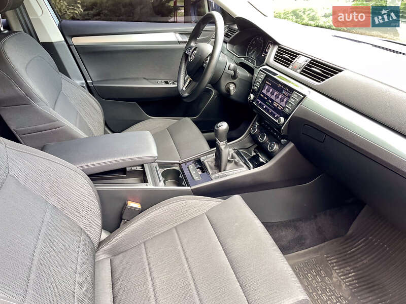 Лифтбек Skoda Superb 2016 в Запорожье фото 6 Лифтбек Skoda Superb 2016 в Запорожье