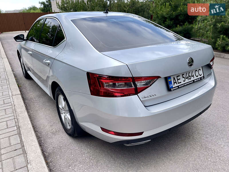 Лифтбек Skoda Superb 2016 в Запорожье фото 3 Лифтбек Skoda Superb 2016 в Запорожье