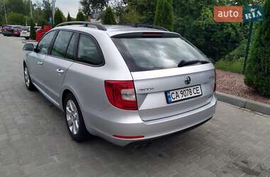Универсал Skoda Superb 2013 в 