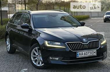 Універсал Skoda Superb 2017 в Івано-Франківську