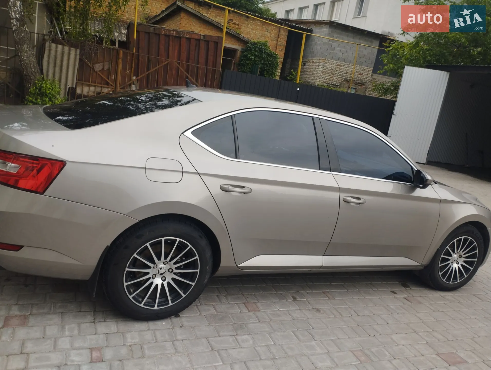 2016 Skoda Superb - мініатюра 41