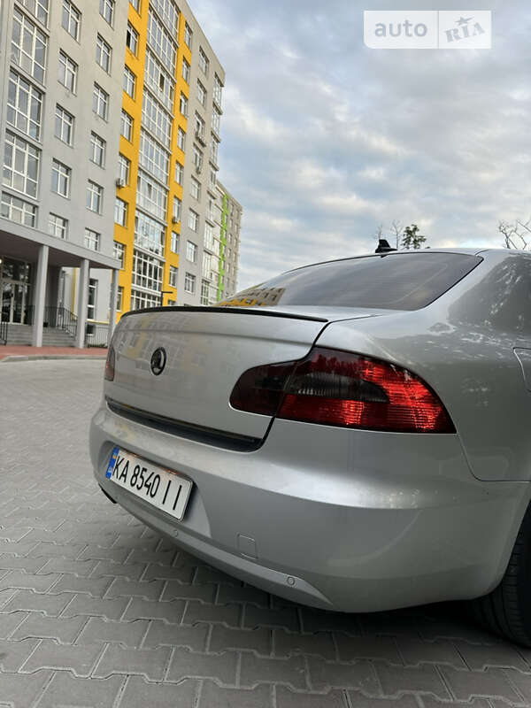 Лифтбек Skoda Superb 2008 в Киеве