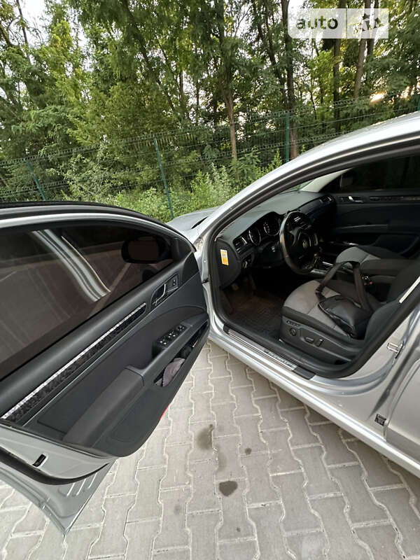 Лифтбек Skoda Superb 2008 в Киеве