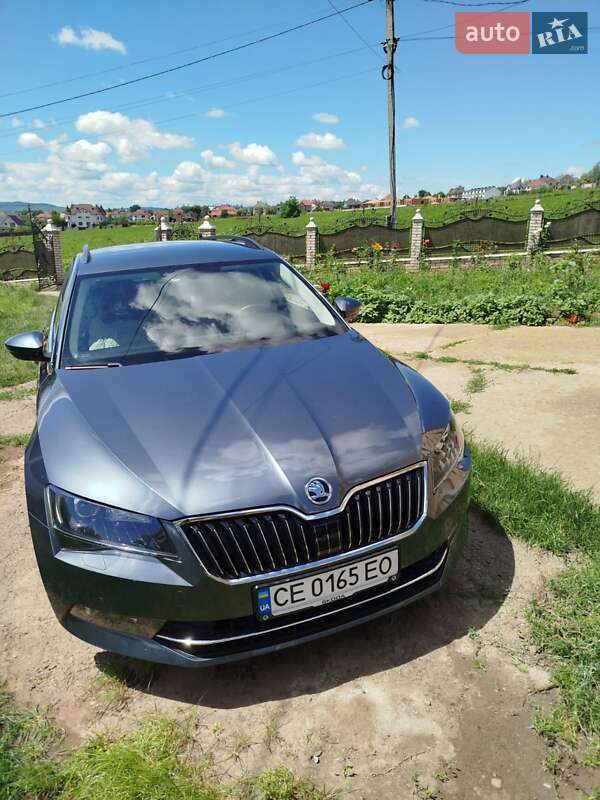 Універсал Skoda Superb 2016 в Чернівцях