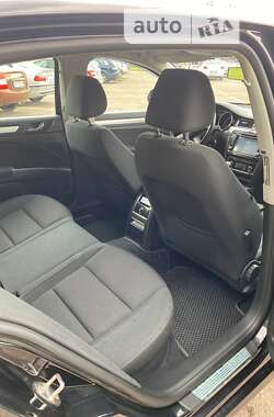 Лифтбек Skoda Superb 2013 в 