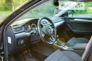 Лифтбек Skoda Superb 2019 в Дрогобыче