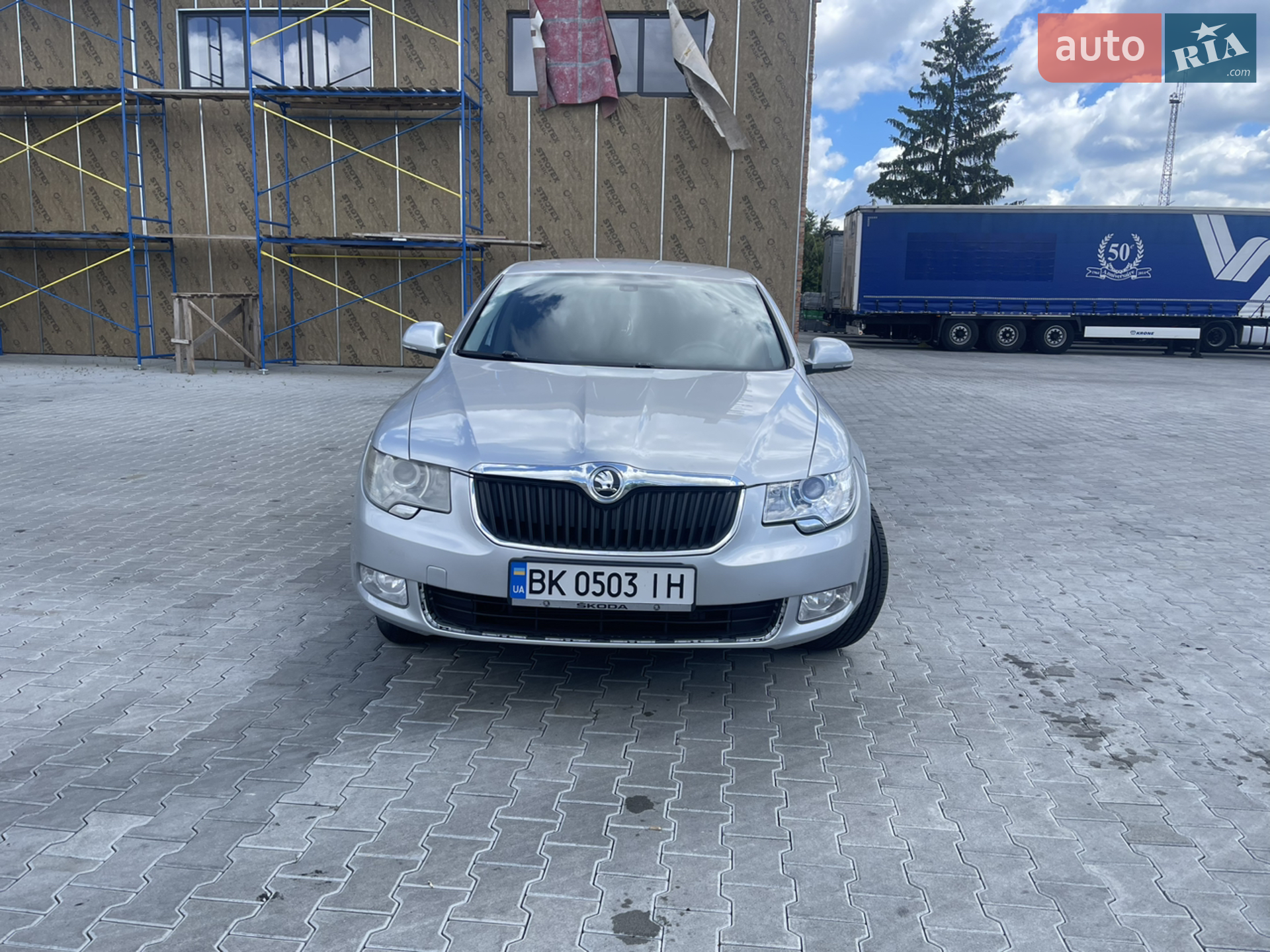 2010 Skoda Superb - мініатюра 4