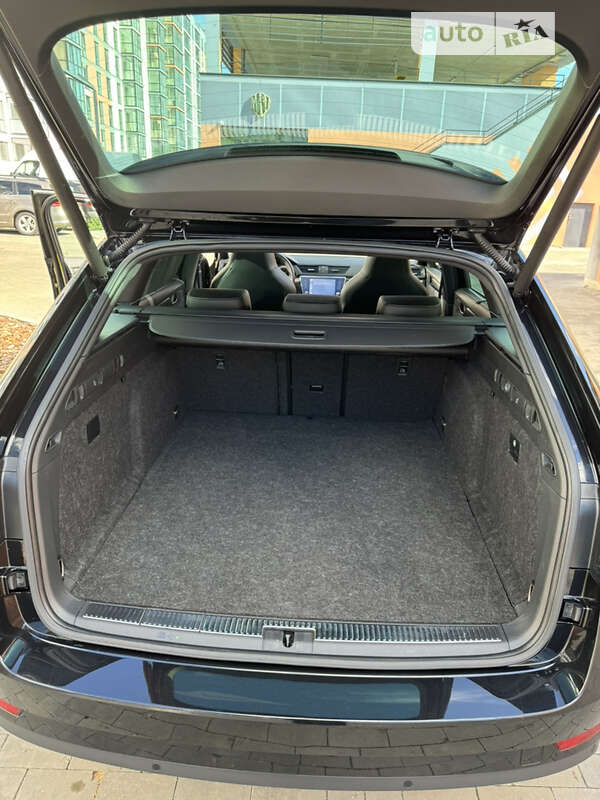 Универсал Skoda Superb 2020 в Луцке