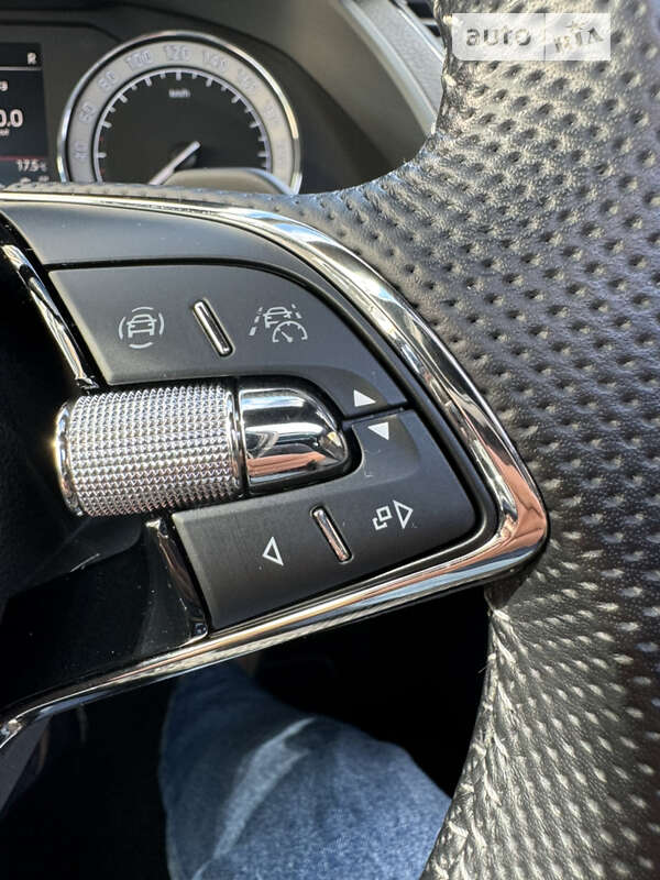 Универсал Skoda Superb 2020 в Луцке