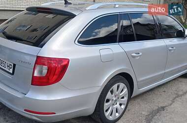 Универсал Skoda Superb 2011 в 