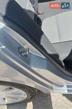 Универсал Skoda Superb 2011 в 