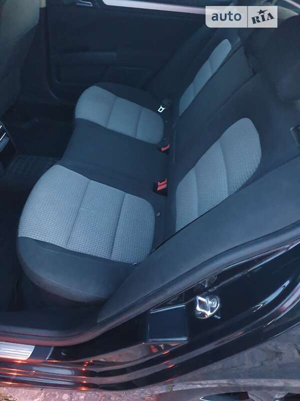 Ліфтбек Skoda Superb 2011 в Кременчуці