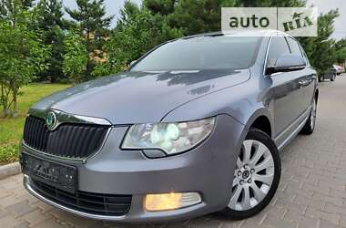 Лифтбек Skoda Superb 2009 в Хмельницком