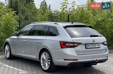 Универсал Skoda Superb 2016 в Луцке